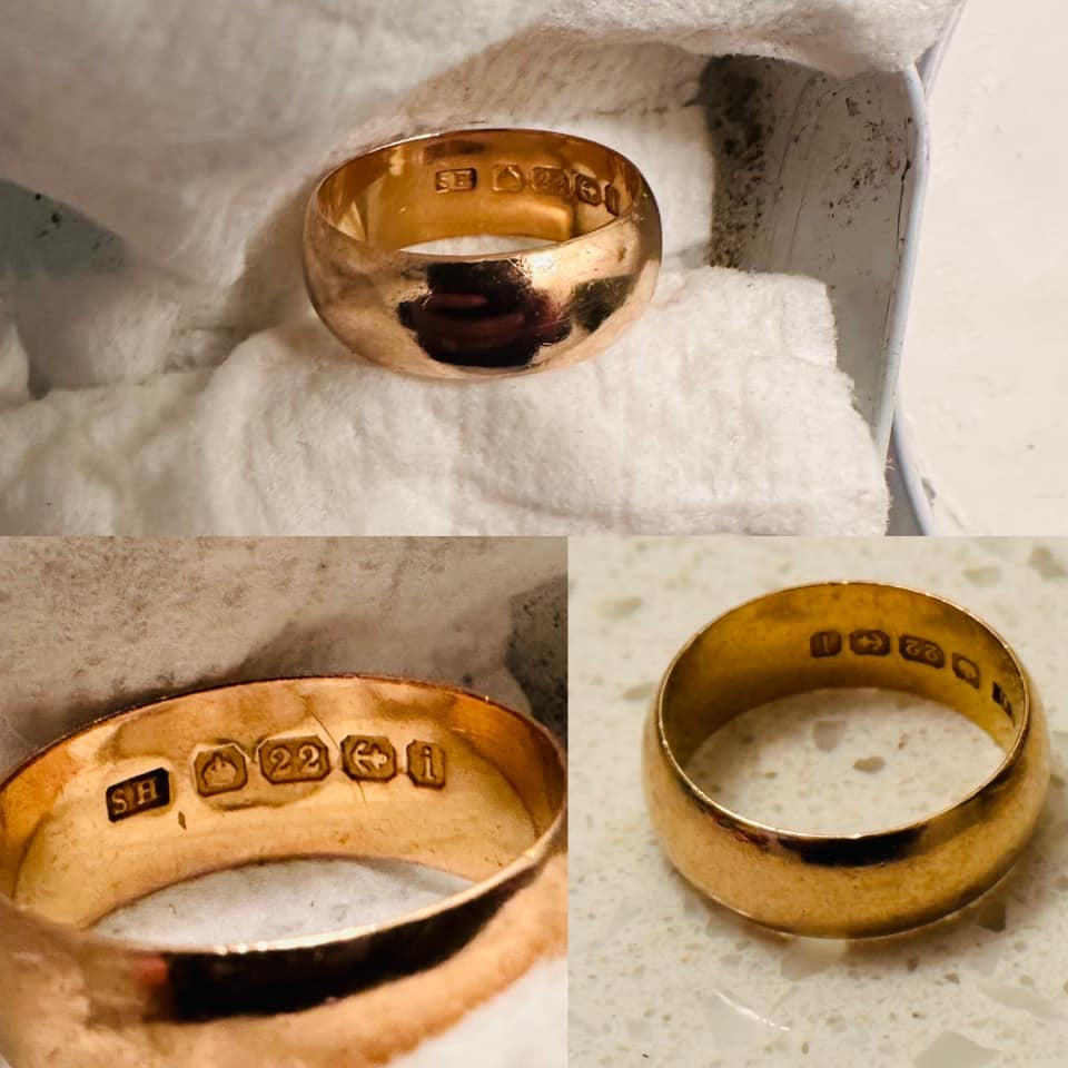 Russ Martens Best Jewelry 1908 22k gold ring